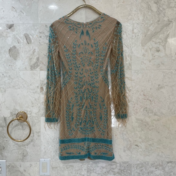 LARA {6} Dress Nude Teal Beaded Cocktail Dress Long-Sleeved - Picture 9 of 16
